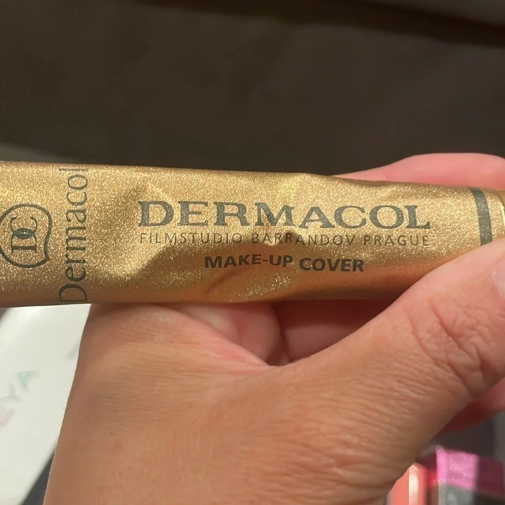 NWT BEAUTY / MAKE UP BUNDLE​​​​​​​ - Picture 5 of 6